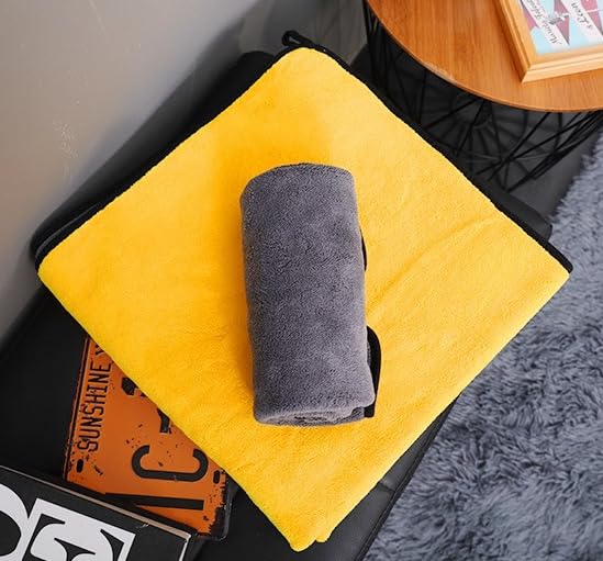 Pet Bath Brush and Towel for Dogs and Cats - Soft and Durable Bristles for Gentle Grooming (blue)