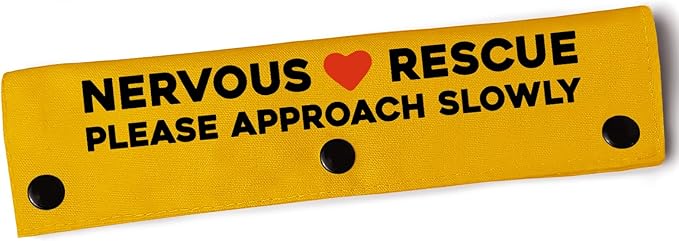 YROVWENQ Nervous Rescue Please Approach Slowly Yellow Sleeve - Funny Dog Leash Wrap for Dogs