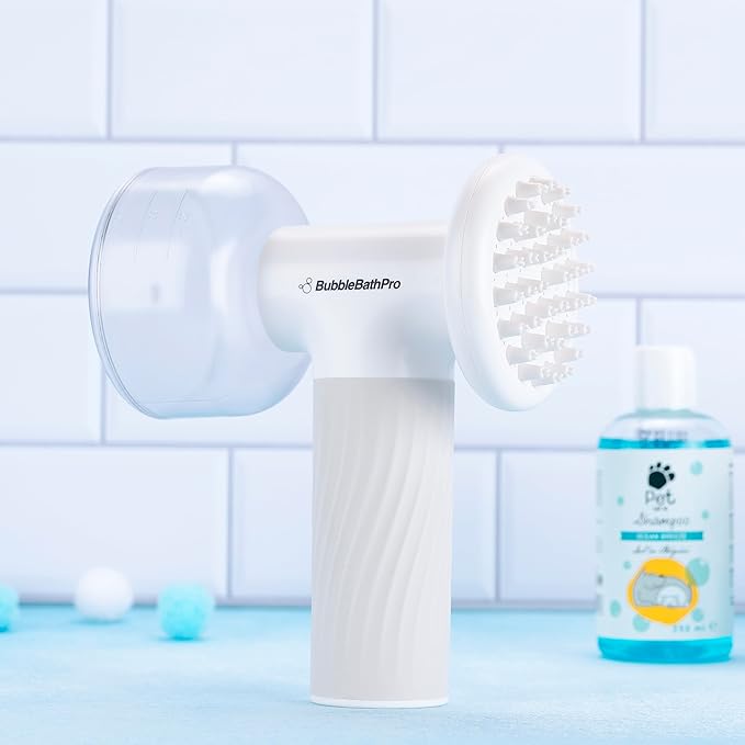 Dog Brush with Auto Foam Shampoo Dispenser – Pet Bath & Massage Brush for Dogs and Cats – Soft Silicone Grooming Tool for Easy Cleaning and Relaxing Massage