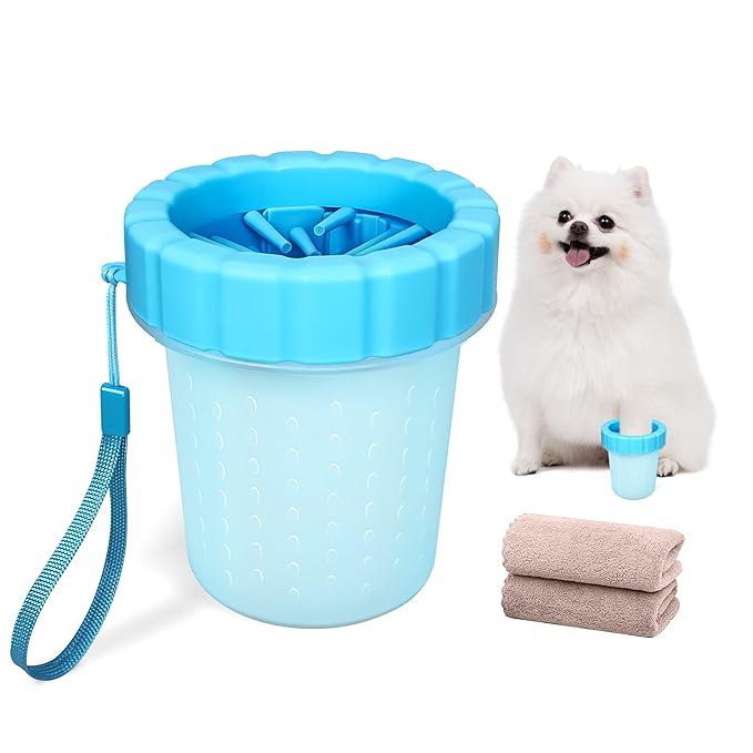 Qianruida Dog Paw Cleaner Cup, Soft Silicone, Portable, Easy to Clean, Removes Mud and Dirt, Grooming Accessory for Home, Travel – Blue, M