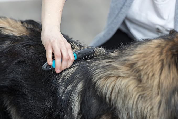 TRIXIE Pet Universal Grooming Rake for Cats and Dogs, Removes Mats and Tangles 7" (18cm)