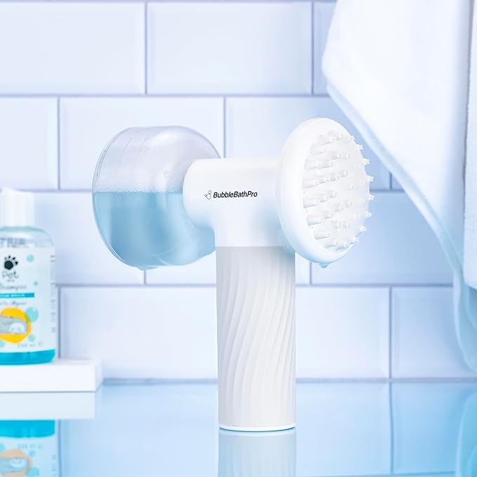 Dog Brush with Auto Foam Shampoo Dispenser – Pet Bath & Massage Brush for Dogs and Cats – Soft Silicone Grooming Tool for Easy Cleaning and Relaxing Massage
