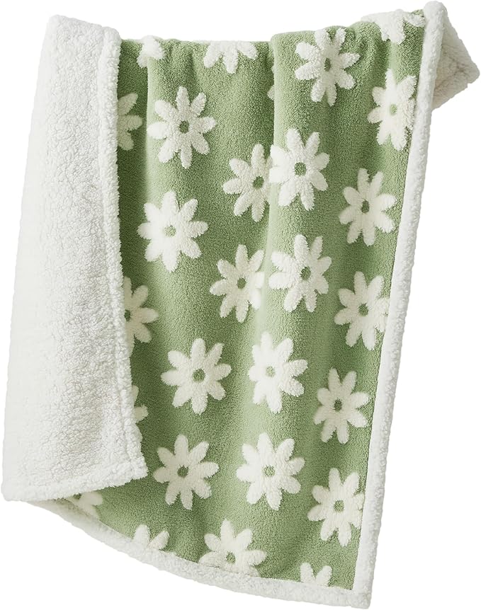 Lesure Waterproof Dog Blanket for Large Dogs - Washable Double Sided Dog Blankets with Warm Jacquard Shag and Soft Sherpa Fleece, Pet Cat Blanket for King Bed Protection, 3D Textured Flower, Green