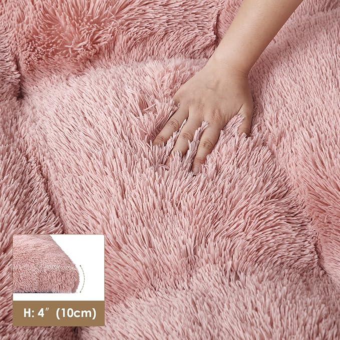 EHEYCIGA Fluffy Dog Crate Bed for Medium Dogs, Plush Faux Fur Dog Crate Pad, Calming Anti Anxiety Medium Dog Bed for Crate, Washable Soft Warm Dog Crate Mat with Non-Slip Bottom, Pink