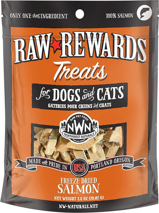 Northwest Naturals Raw Rewards Freeze-Dried Salmon Treats for Dogs and Cats - Bite-Sized Pieces - Healthy, 1 Ingredient, Human Grade Pet Food, All Natural - 2.5 Oz