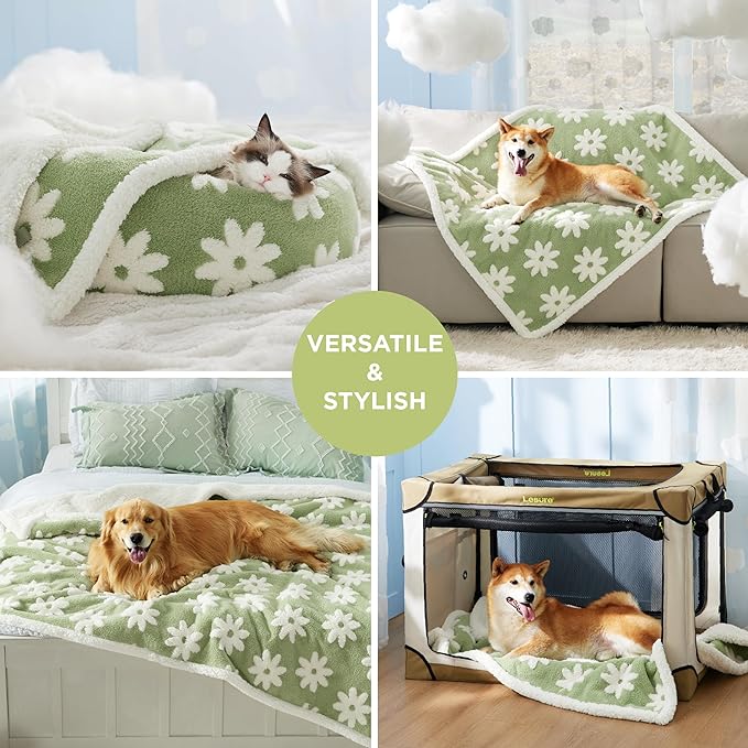 Lesure Waterproof Dog Blanket for Large Dogs - Washable Double Sided Dog Blankets with Warm Jacquard Shag and Soft Sherpa Fleece, Pet Cat Blanket for King Bed Protection, 3D Textured Flower, Green