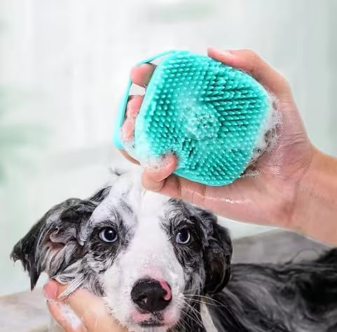 Dog Bath Brush, Scrubber Shampoo Massage Dispenser Grooming Soft Silicone Scrubber For Bath Water Brush For Dogs Dog Washing Brush Bath Scrubber For Pets (Light Blue)