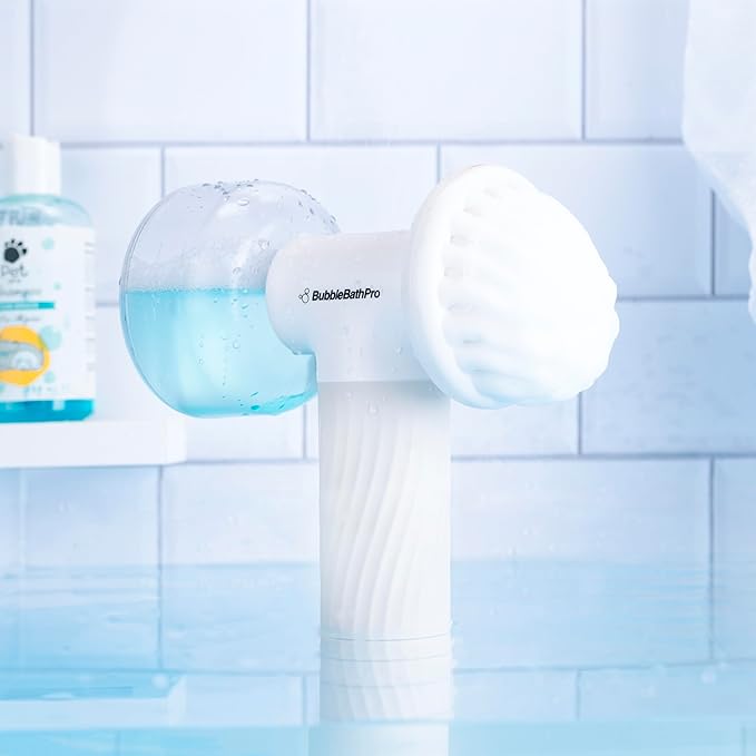 Dog Brush with Auto Foam Shampoo Dispenser – Pet Bath & Massage Brush for Dogs and Cats – Soft Silicone Grooming Tool for Easy Cleaning and Relaxing Massage
