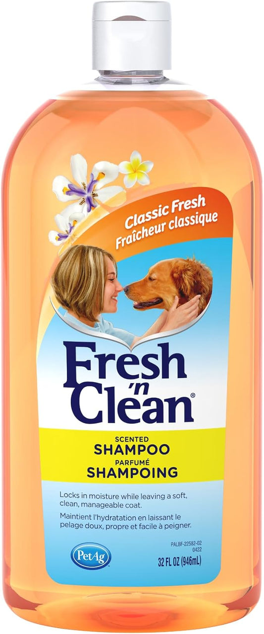 PetAg Fresh ’n Clean Scented Shampoo, Classic Fresh Scent - 32 oz - Moisturizes with Vitamin E & Aloe Vera - Strengthens & Repairs Coats - Soap Free