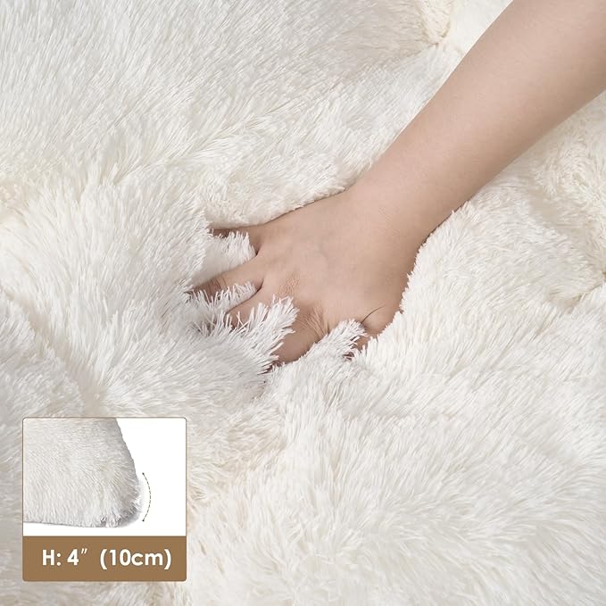 EHEYCIGA Fluffy XXL Dog Crate Pad, Plush Faux Fur Dog Bed for Extra Large Dogs, Calming Anti Anxiety XXL Dog Bed for Crate, Washable Soft Warm Dog Crate Mat with Non-Slip Bottom, Beige