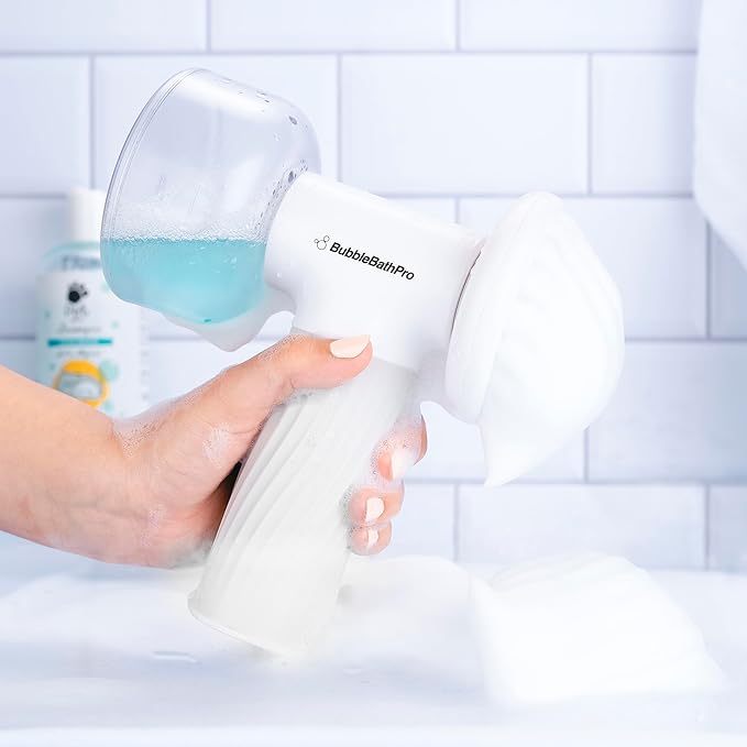 Dog Brush with Auto Foam Shampoo Dispenser – Pet Bath & Massage Brush for Dogs and Cats – Soft Silicone Grooming Tool for Easy Cleaning and Relaxing Massage