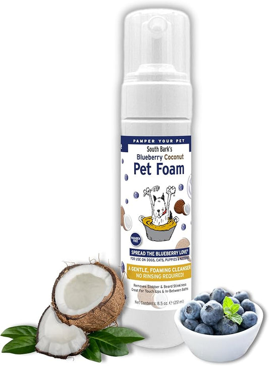 Showseason Blueberry-Coconut Pet Face Foam Cleanser for Dogs and Cats 8.5 oz. | No Rinsing Required | Easy Cleaning | Biodegradable and Non-Toxic | Made in The USA
