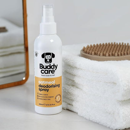 Dog Deodorising Spray - Deodorising Spray for Dogs - With Aloe Vera and Pro Vitamin B5 (Oatmeal, 200ml)
