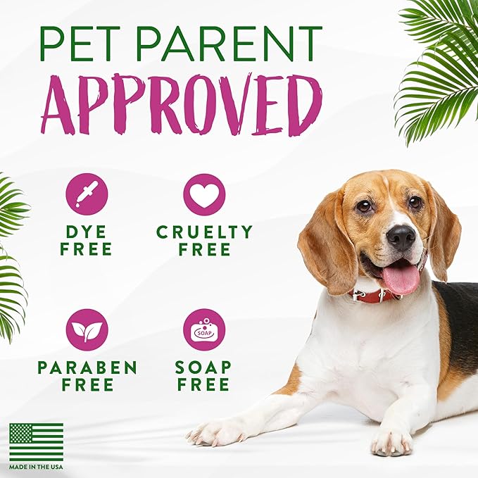 TropiClean Dog Wipes for Paws, Butt, Face, and Body, Anytime Cleaning and Deodorizing Pet Wipes, Safe for Licking, Berry Scent, Cat Safe, 100ct