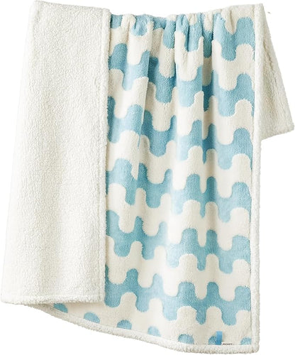 Lesure Waterproof Dog Blanket for Large Dogs - Washable Double Sided Dog Blankets with Warm Jacquard Shag and Soft Sherpa Fleece, Pet Cat Blanket for Couch Protection, 3D Textured Wave, Blue