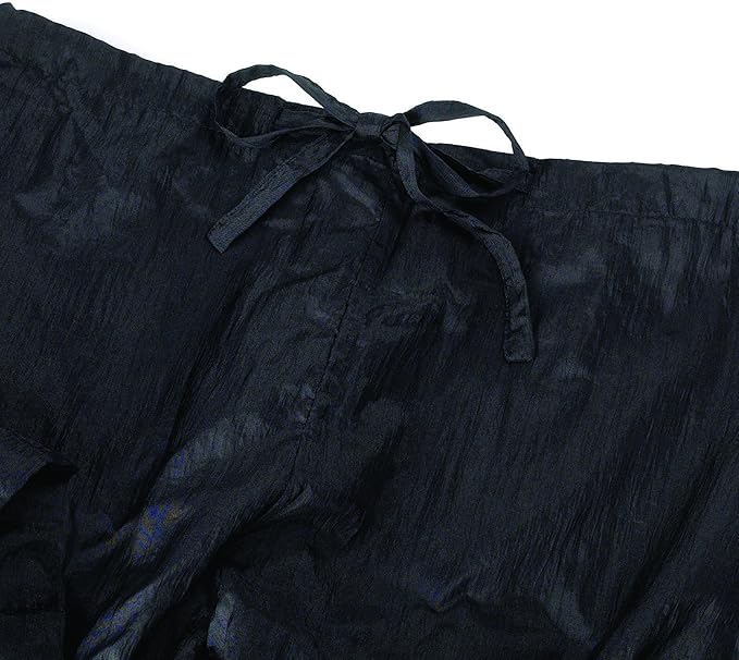Top Performance Contrast-Trim Grooming Pants — Fashionable and Versatile Pants for Professional Groomers - Small, Black/White