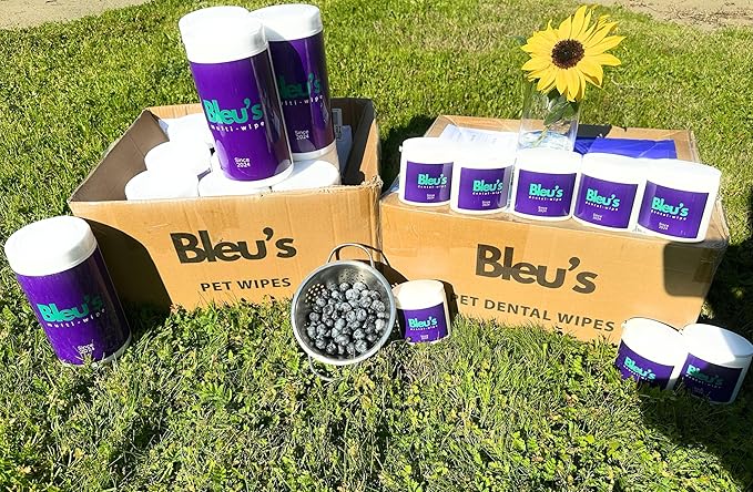 Bleu's Multi-Wipe pet Wipe Dog and Cat Grooming Blueberry Scented Ideal for Ears, Eyes and Tears, Face, Nose, Paws, Claws, Fur, Tails and Booties. Eco-Friendly, compostable